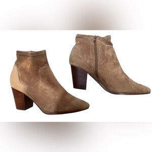 🆕 Aldo Tan Ankle Boots with Chunky Heel and Suede Material
